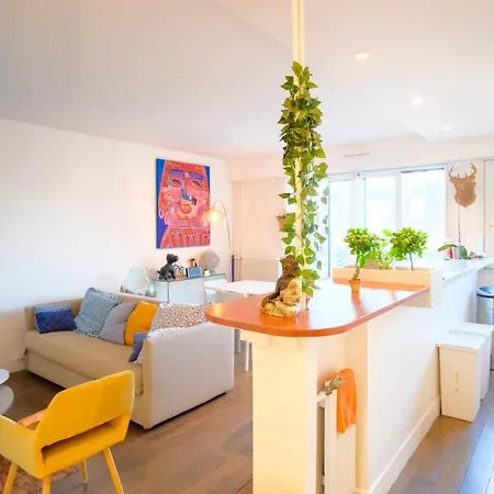 Apartman Beautiful And Bright Appt With Eiffel Tower View