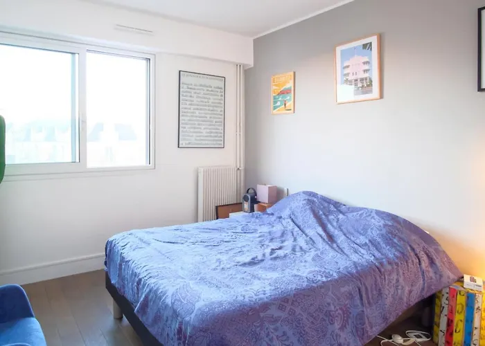 Apartament Beautiful And Bright Appt With Eiffel Tower View